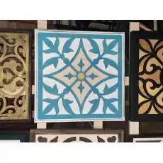 Floating frame tile 006