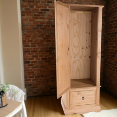 Armoire