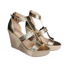 Guess Wedge
