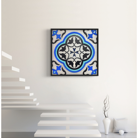 Floating frame maltese tile 002