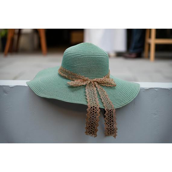 Wide Brim Lace Straw Hat