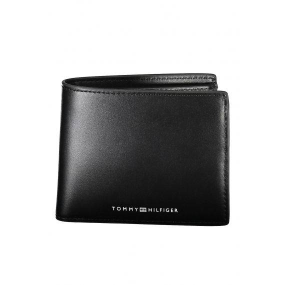 TOMMY HILFIGER wallet with compartment layout